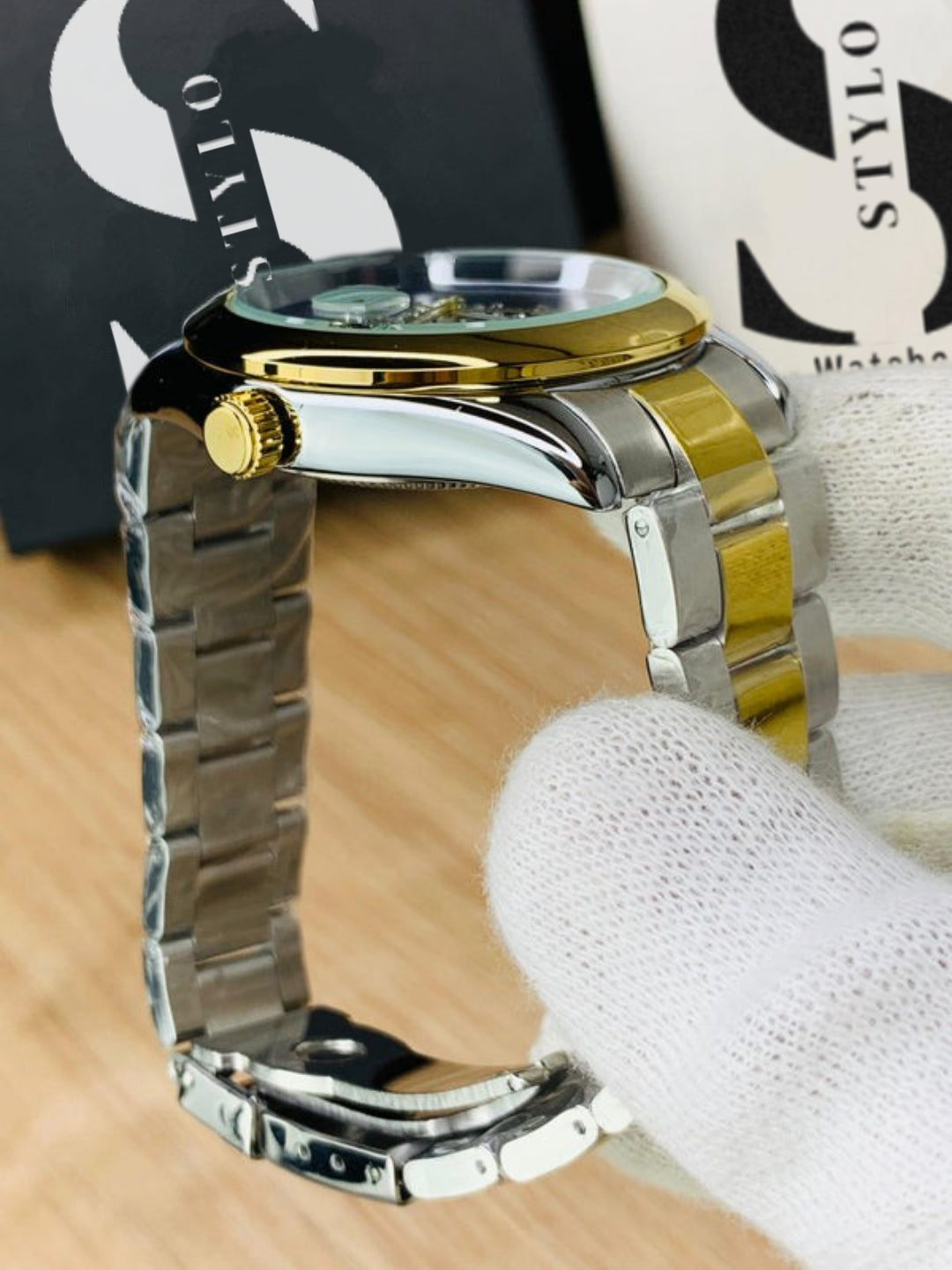 Crown Model (Two Tone Black)