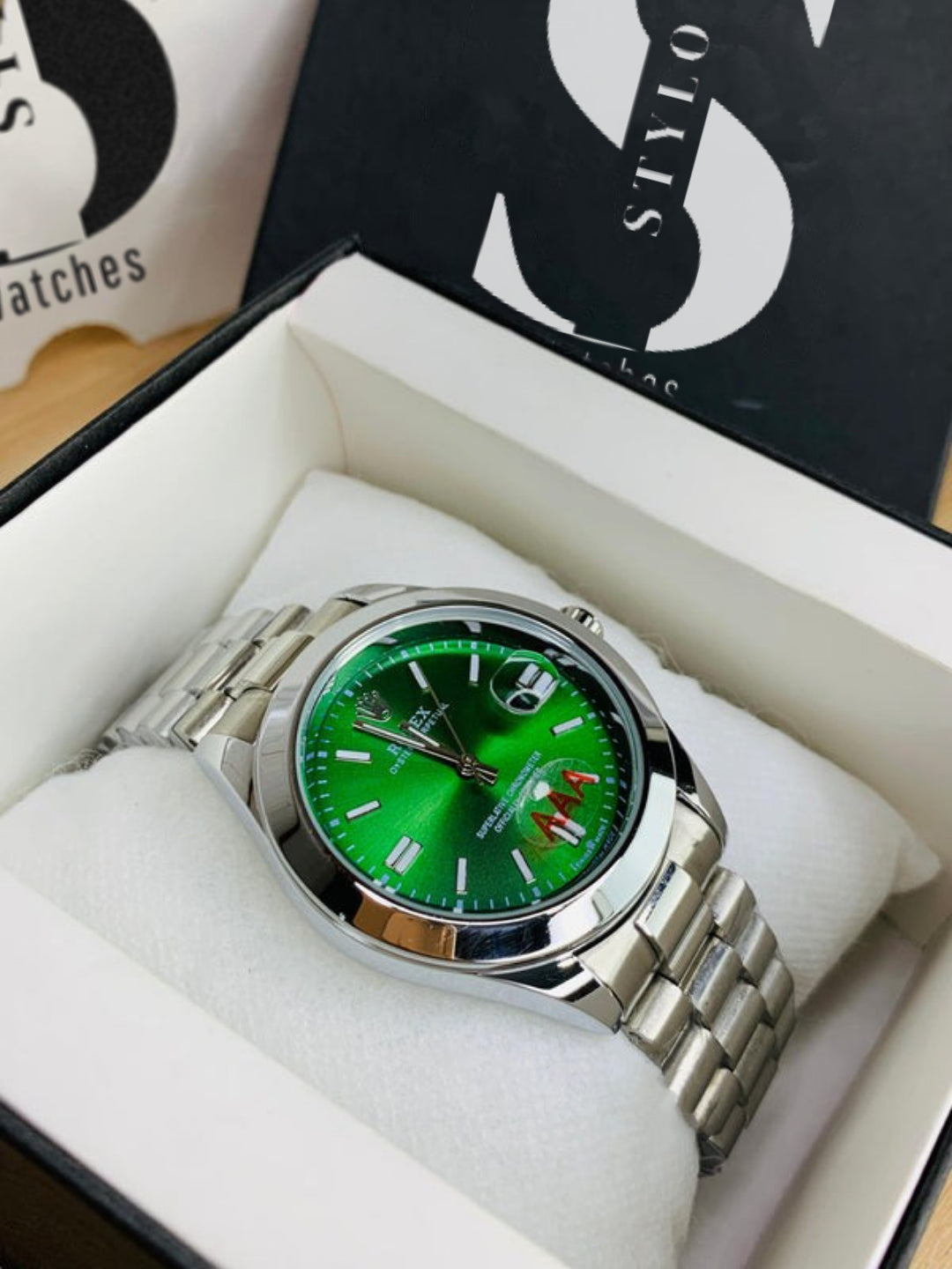 Classic Plain Case (Silver Inner Green)